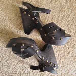 ✨LAST CHANCE | Mossimo Supply Co Studded Heels
